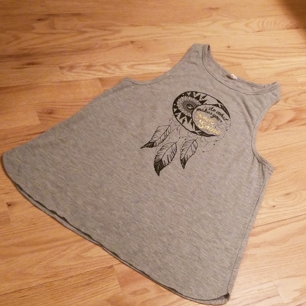 Top - Picture 2 of 3